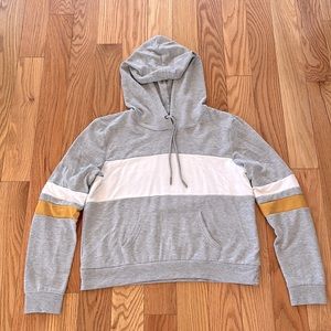 Lightweight cropped Hoodie